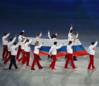 Российским паралимпийцам вернули флаг и гимн страны