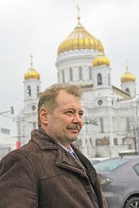 ПОЗДРАВЛЯЕМ И ЖЕЛАЕМ!