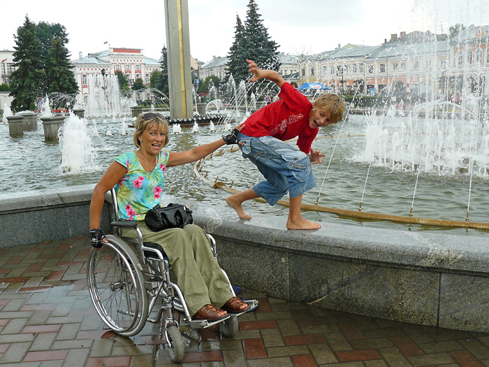 Инна Журавлева с сыном.