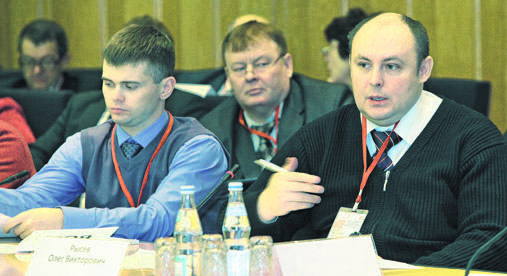 Члены президиума ЦП ВОИ  М.А. Выдров, К.М. Шумков и О.В. Рысев на конференции