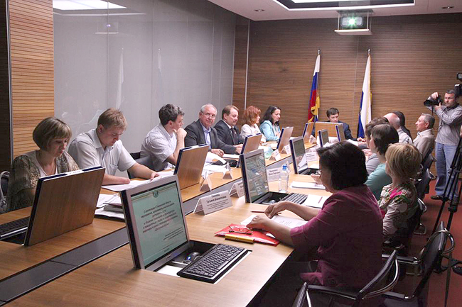 Заседание Уральского МРС в библиотеке имени Д.И. Менделеева в Тюмени