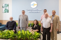 ЗДЕСЬ ВАС ЖДУТ И ВАМ ПОМОГУТ